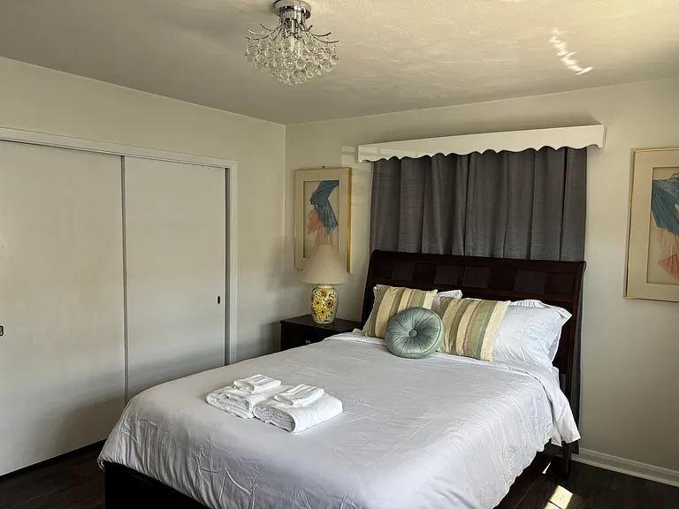 1215 S Keene Rd — Photo 15