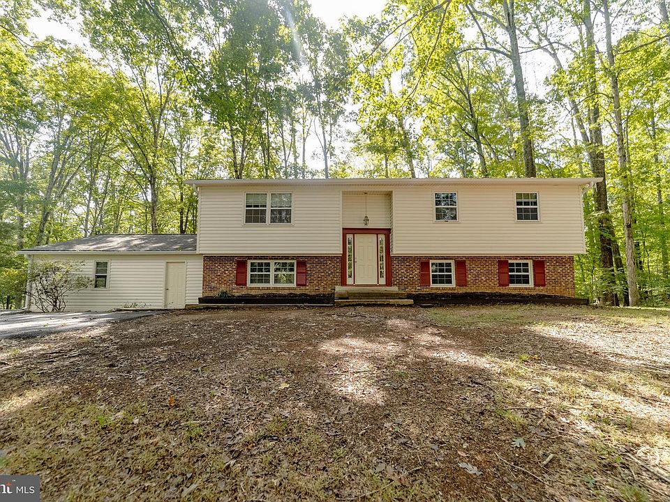 1st image of 3 Tolson Ln