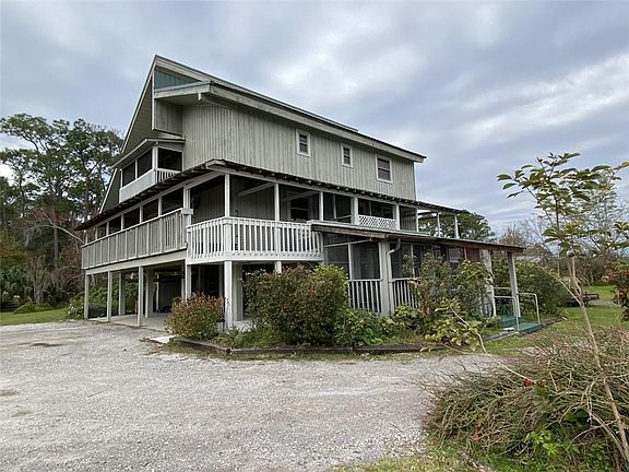 5th image of 2025 Lake Ellen Dr