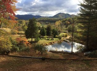 706 Hall Farm Rd, Franklin, NC 28734