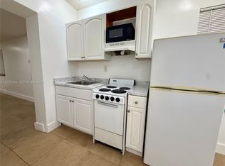 427 NE 62nd St #14, Miami, FL 33138