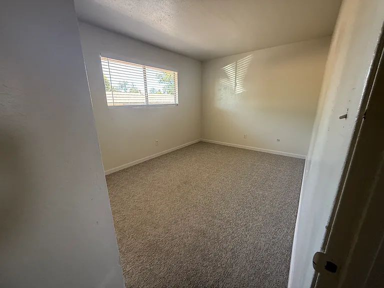 5500 Aguilar Rd — Photo 7