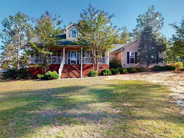 1129 Fox Trot Dr, Hartsville, SC 29550