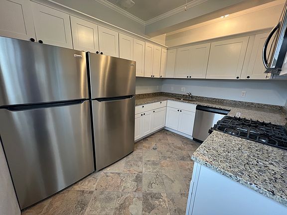 4th image of 625 N 4th Ave #2