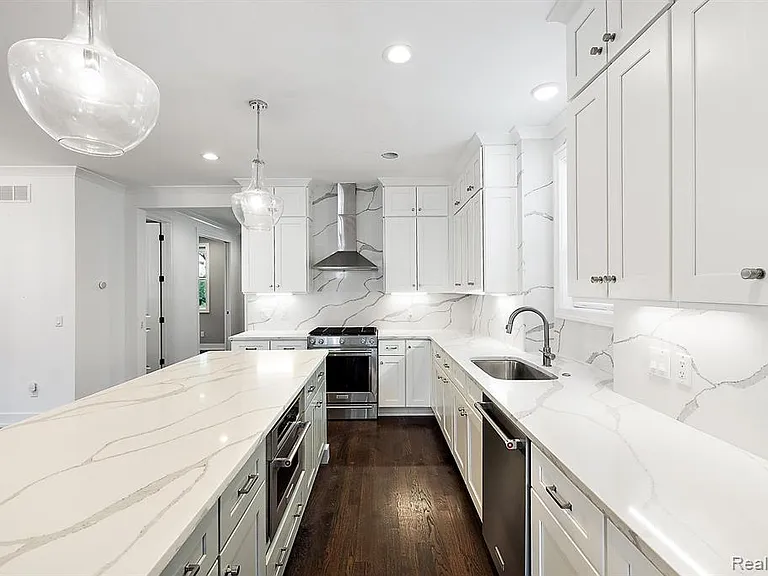811 Smith Ave — Photo 19