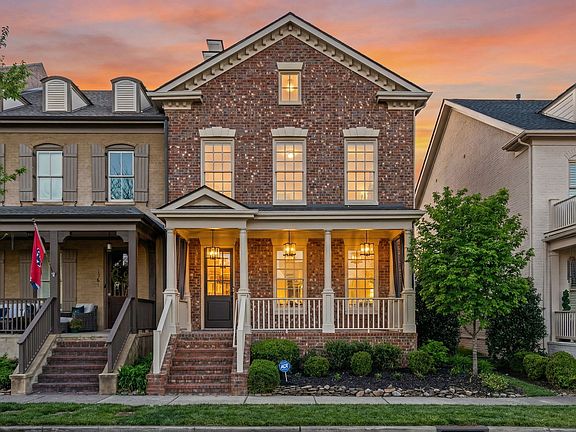 2nd image of 1359 Eliot Rd