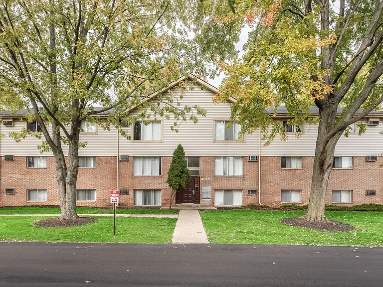 Dearborn View Apartments - Inkster, MI — Photo 46