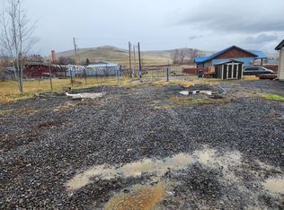 208 3rd Ave NE, Hot Springs, MT 59845