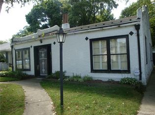 318 Edison Blvd, Port Huron, MI