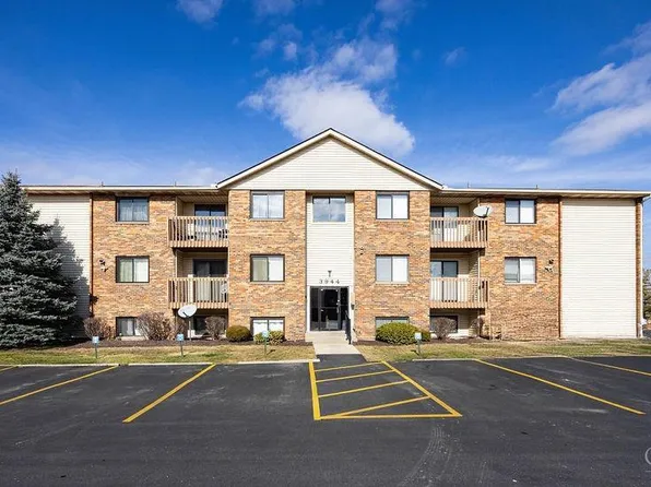 3944 Mack Rd APT 27, Fairfield, OH 45014