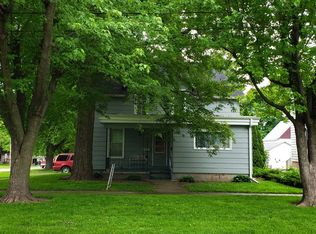 303 E High St, Sycamore, IL 60178