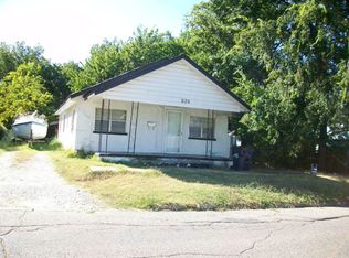 525 N Highland St, Ada, OK 74820