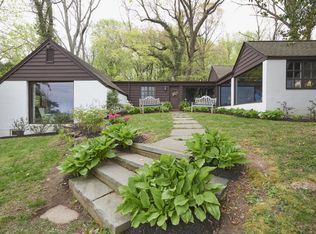 121 Holland Rd, Middletown, NJ 07748