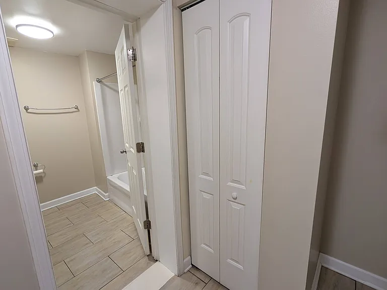 817 N 23rd Ave #5 — Photo 25