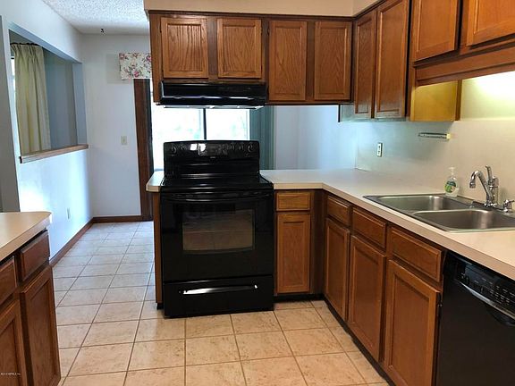 4th image of 4351 Clove St