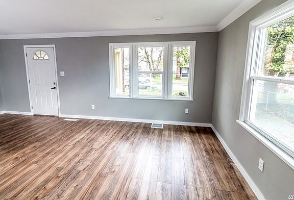 4th image of 6416 S Warner St