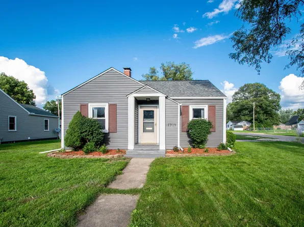 1318 N Hoyt St, Chillicothe, IL 61523