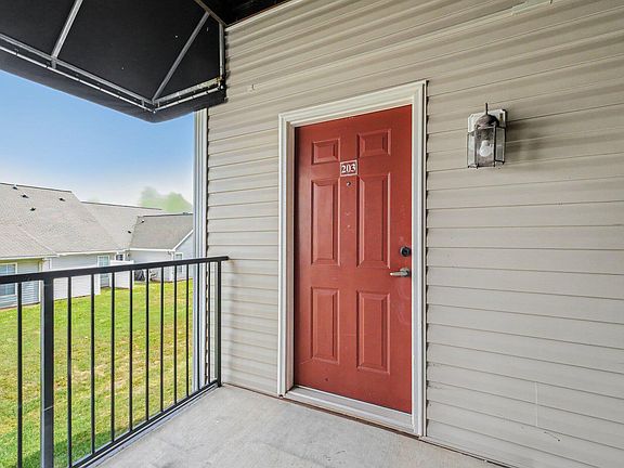 3rd image of 2521 Friedland Pl
