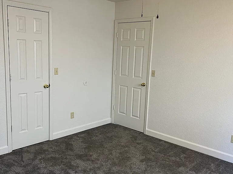 795 Railroad Ave — Photo 14