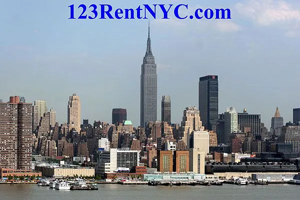 Rented by Chartwell Manhattan Realty | media 1