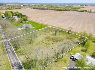 1 E Russell Rd, Janesville, WI 53545