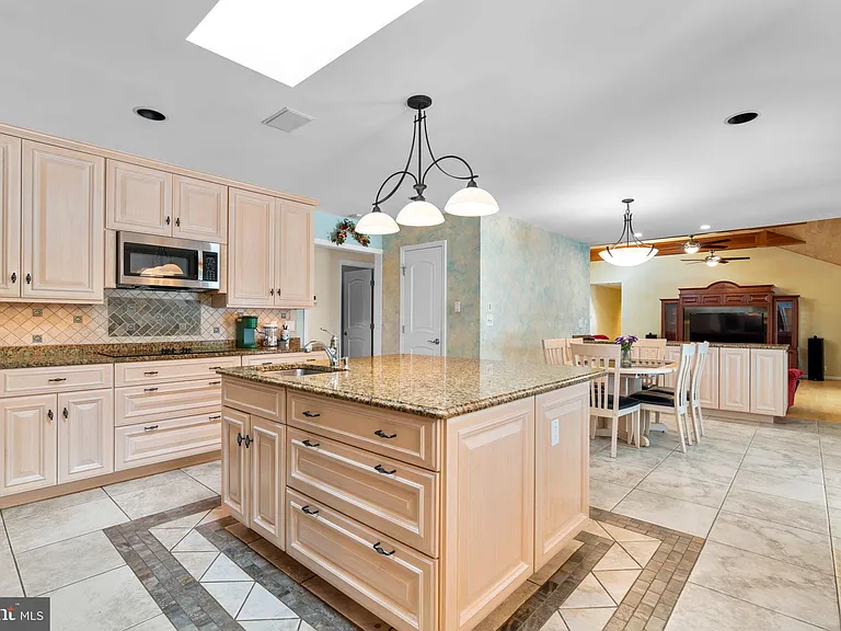 4233 Buckskin Wood Dr — Photo 21