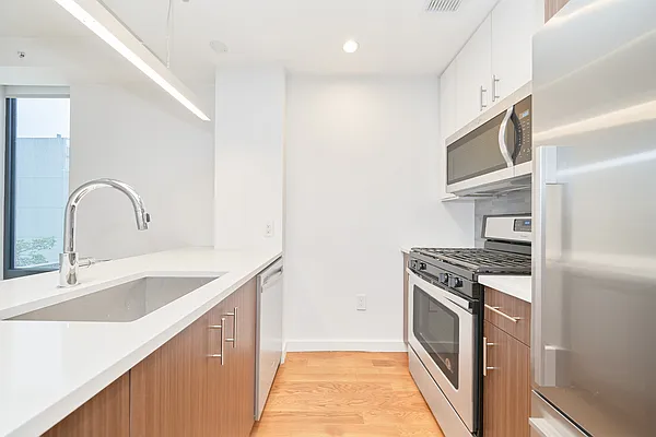 Rented by Living New York | media 22