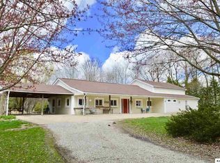 21095 Danville Amity Rd, Mount Vernon, OH 43050