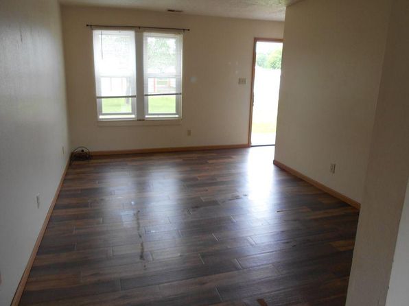 1000 N Townline Rd #10
