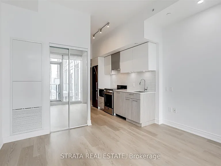 251 Jarvis St #1901 — Photo 8