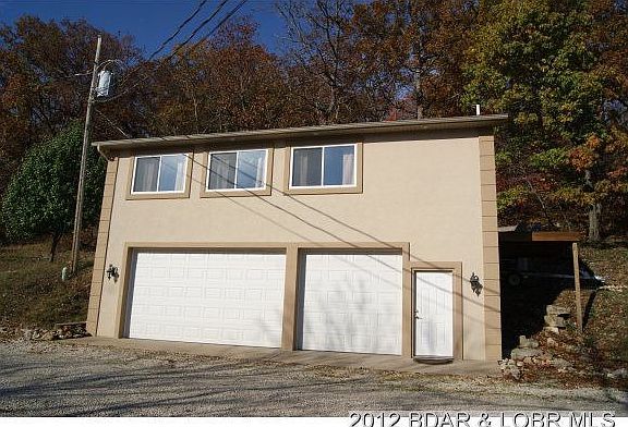 3rd image of 1016 Whippoorwill Ln