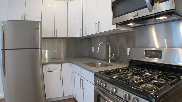 Rented by Keller Williams NYC | media 9