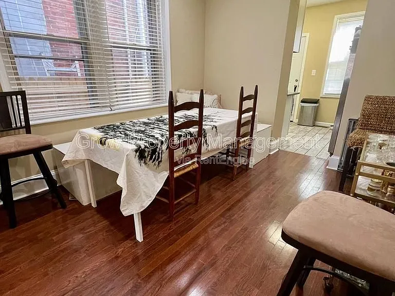 2441 S Philip St — Photo 6