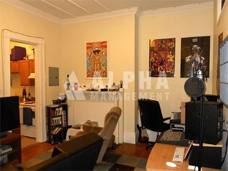 41 Bay State Rd #4 — Photo 23