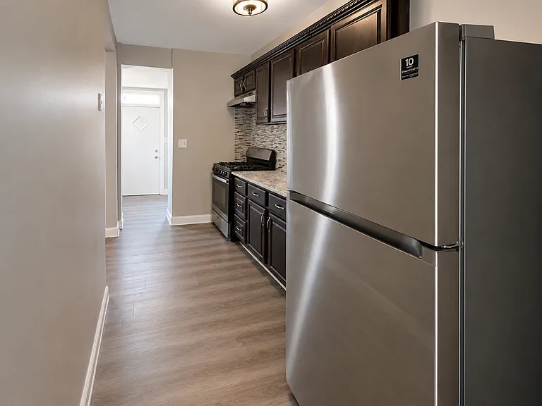 4903 Queensberry Ave — Photo 11