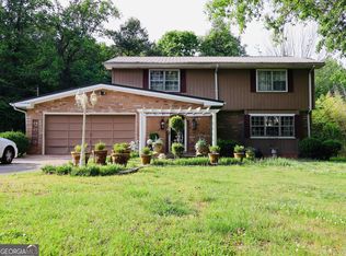 1900 Mountain Brook Dr, Dalton, GA 30720
