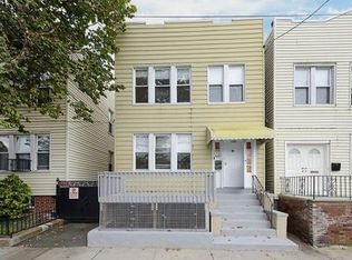 135 Roosevelt Ave, Jersey City, NJ 07304