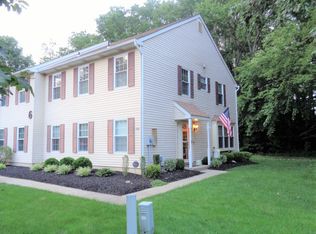 206 Ashby Ct #206, Mount Laurel, NJ 08054