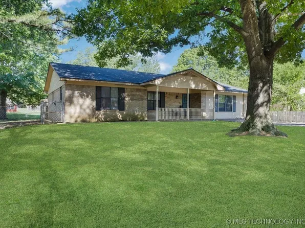 211 Meadowlark Ln, Durant, OK 74701