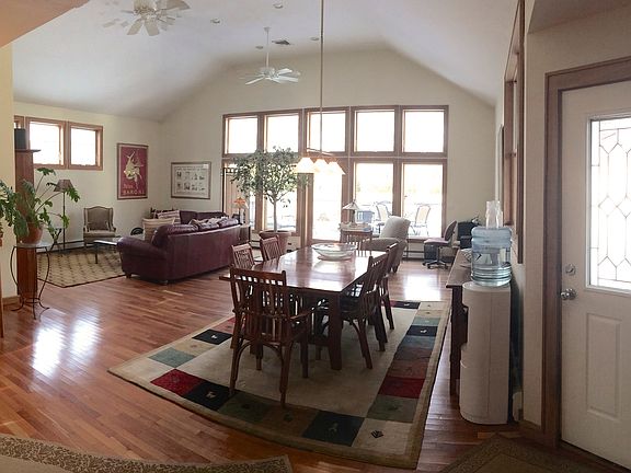 5th image of 244 Highland Ave