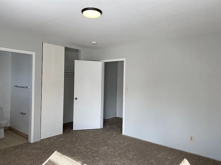 1619 Broadway — Photo 9
