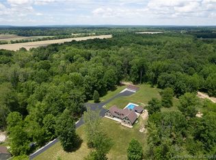 2286 W Robin Rd, Scottsburg, IN 47170