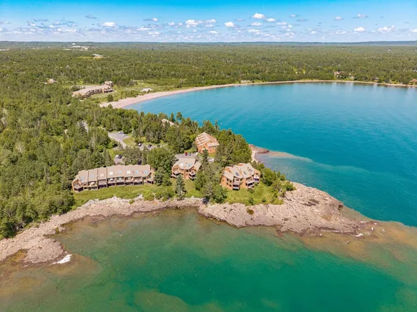 1624-85 Superior Shores Dr #2, Two Harbors, MN 55616