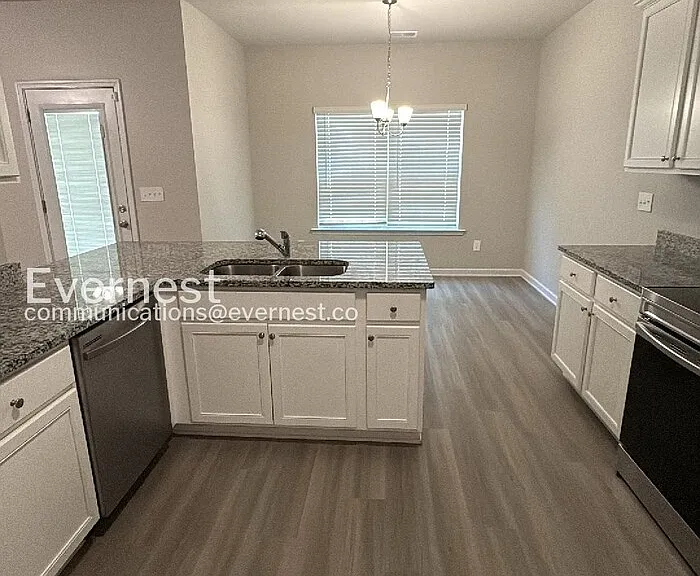 1538 Persimmon Trce — Photo 5