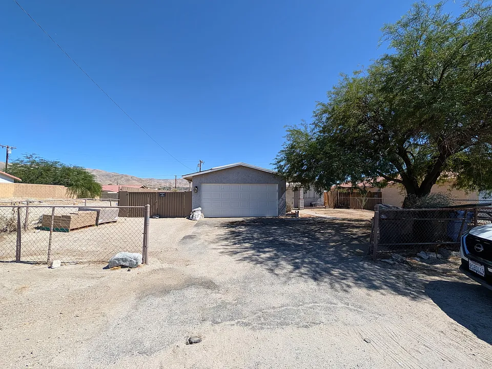 13430 La Mesa Dr