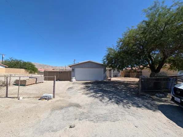 13430 La Mesa Dr, Desert Hot Springs, CA 92240