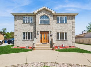 4405 N Redwood Dr, Norridge, IL 60706