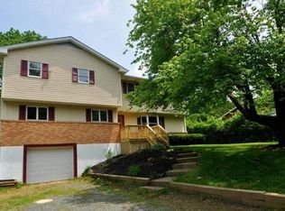 6415 New St, Center Valley, PA 18034