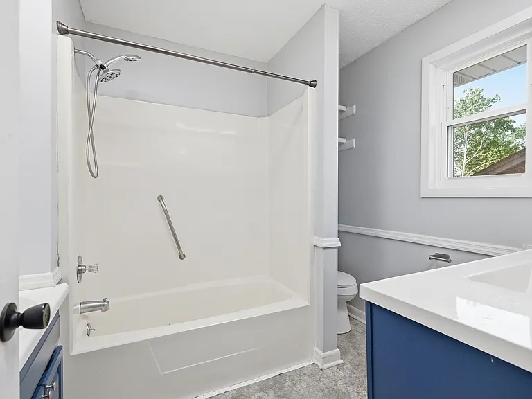 7668 NW Chatham Cir — Photo 21