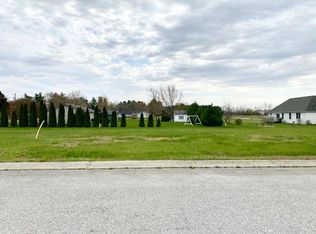 411 17th St, Winamac, IN 46996